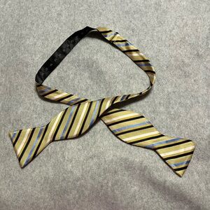 BRUNO PIATTELI Mens Bow tie Stripe 100% Silk bow tie Made in Italy